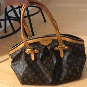 Louis Vuitton Tívoli GM pristine!!!